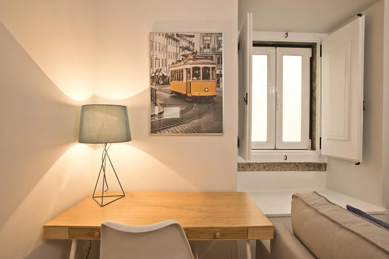 Lisboa Bmyguest - Sao Bento Garage Apartment